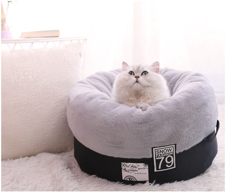 Show Fashion Cat Bed